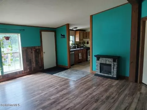 201 Loop Rd, Savoy, MA 01256 photo 13