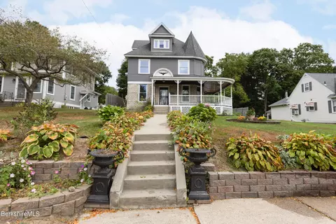 150 Lenox Ave, Pittsfield, MA 01201