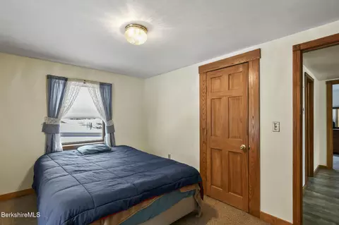 29 N Rd, Peru, MA 01235 photo 18