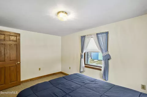 29 N Rd, Peru, MA 01235 photo 20