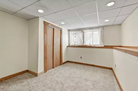 29 N Rd, Peru, MA 01235 photo 29