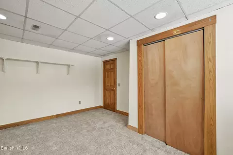 29 N Rd, Peru, MA 01235 photo 30