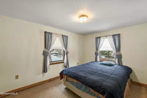 29 N Rd, Peru, MA 01235 photo 17