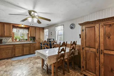 29 N Rd, Peru, MA 01235 photo 11