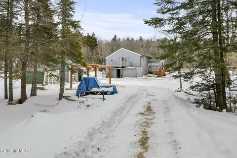 29 N Rd, Peru, MA 01235 photo 37