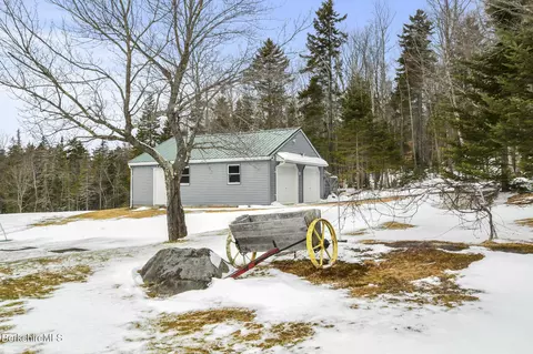 29 N Rd, Peru, MA 01235 photo 5
