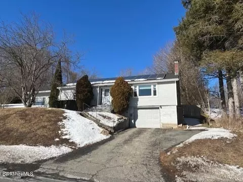 141 Friend St, Adams, MA 01220
