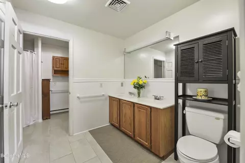 266 Appleton Ave, Pittsfield, MA 01201 photo 12