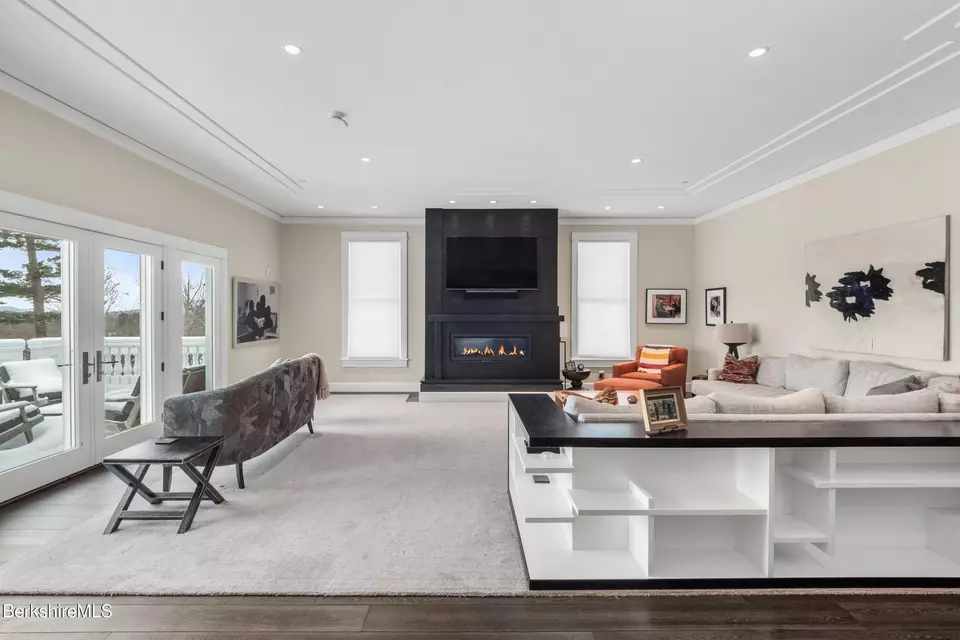 Living - 165 Kemble St #18, Lenox, MA 01240 photo 1 of 3