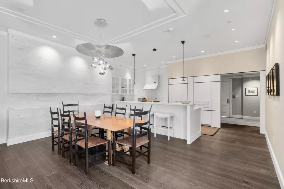 Dining - 165 Kemble St #18, Lenox, MA 01240 photo 1 of 1