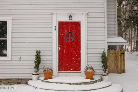 24 Main St, Egremont, MA 01258