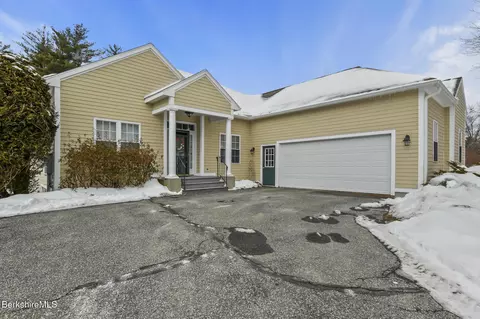 165 Pine Cone Ln, Hinsdale, MA 01235