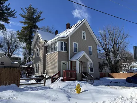 45 Danforth Ave, Pittsfield, MA 01201 photo 1