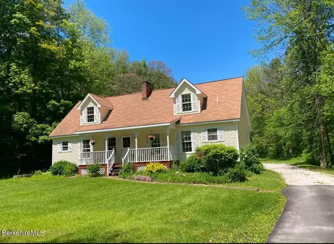 87 Furnace Rd, Richmond, MA 01254
