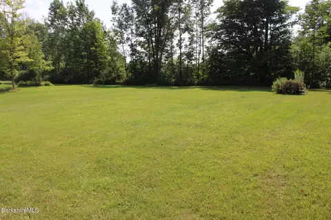 Exterior - 576 North St, Windsor, MA 01270 photo 6 of 14