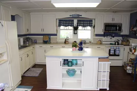 Kitchen - 576 North St, Windsor, MA 01270 photo 1 of 1