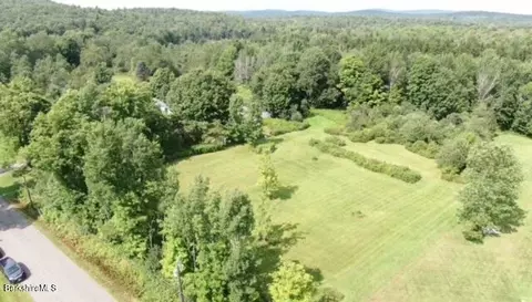 View/Area - 576 North St, Windsor, MA 01270 photo 2 of 2