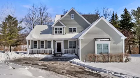 37 Fairwynds Dr, Lenox, MA 01240