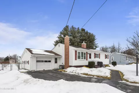 40 Wealthy Ave, Pittsfield, MA 01201