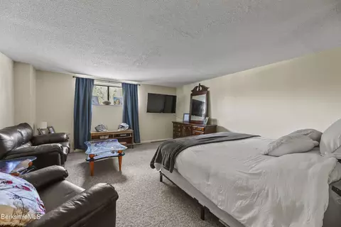 Bedroom - 5 Rolling # -1, Lenox, MA 01240 photo 3 of 4