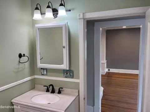 58 Franklin St, Pittsfield, MA 01201 photo 34