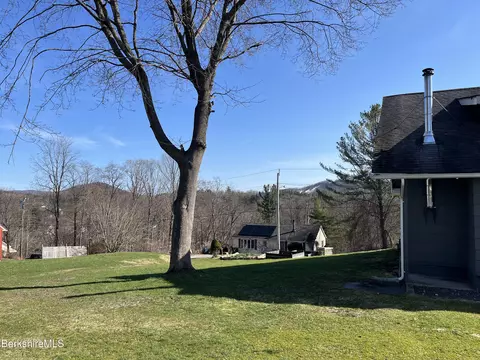 58 Franklin St, Pittsfield, MA 01201 photo 16