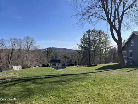 58 Franklin St, Pittsfield, MA 01201 photo 10