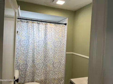 58 Franklin St, Pittsfield, MA 01201 photo 31