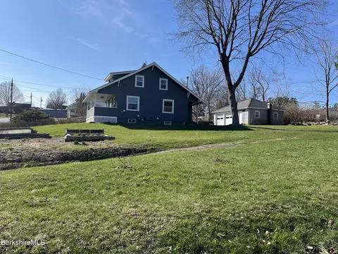 58 Franklin St, Pittsfield, MA 01201 photo 7
