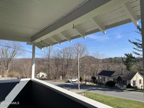 58 Franklin St, Pittsfield, MA 01201 photo 13