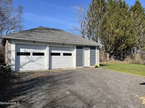 58 Franklin St, Pittsfield, MA 01201 photo 18