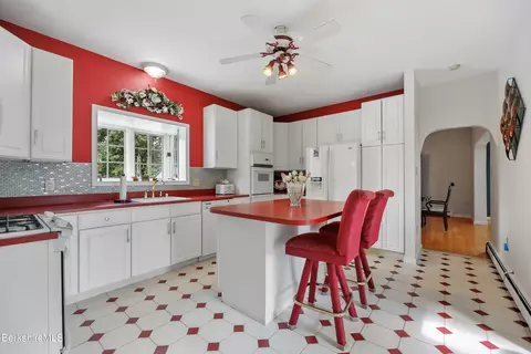 Kitchen - 120 Parkview Ter, Lee, MA 01238 photo 2 of 4