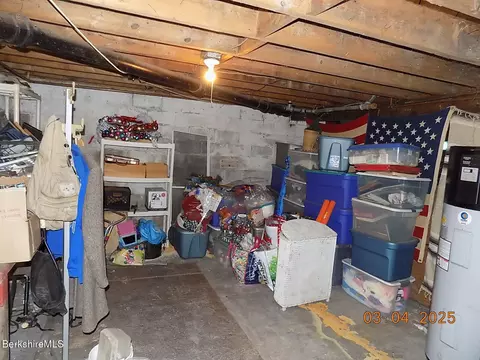 38 Hillside Dr, Lenox, MA 01240 photo 12