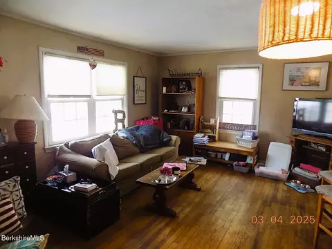 38 Hillside Dr, Lenox, MA 01240 photo 3