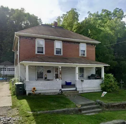 35 Randall St, Adams, MA 01220