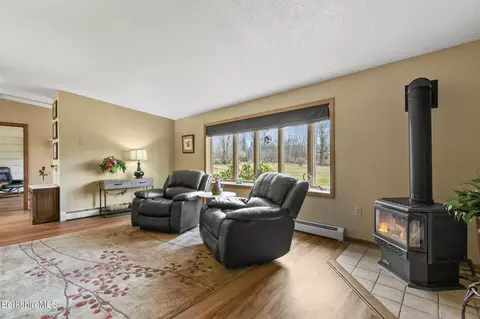 Living - 775 North St, Windsor, MA 01270 photo 1 of 3