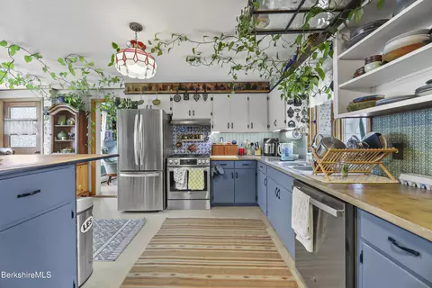 Kitchen - 170 Laurel St, Lee, MA 01238 photo 3 of 4