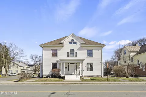 174-176 First St, Pittsfield, MA 01201