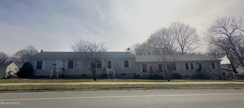 100 Springside Ave, Pittsfield, MA 01201