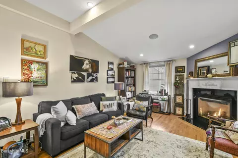 Undisclosed, Lenox, MA 01240