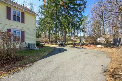 295 Prospect St, Lee, MA 01238 photo 30