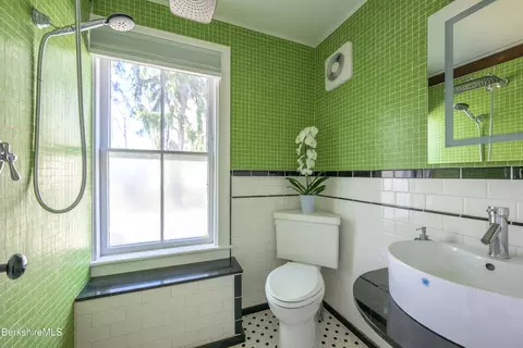 295 Prospect St, Lee, MA 01238 photo 15