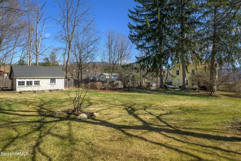 295 Prospect St, Lee, MA 01238 photo 33