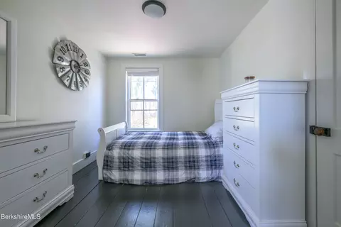 295 Prospect St, Lee, MA 01238 photo 21