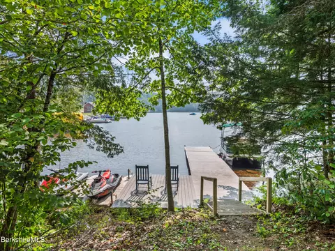 7 Reservoir Heights Rd, Otis, MA 01253