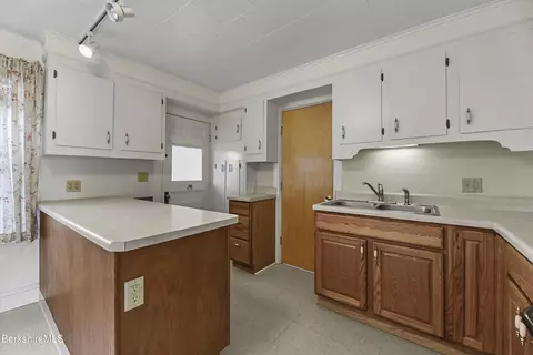 Kitchen - 20 Summer St, Lee, MA 01238 photo 4 of 4