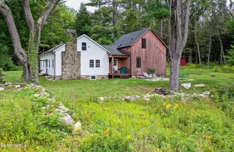 Exterior - 18 S Beech Plain Rd, Sandisfield, MA 01255 photo 2 of 9