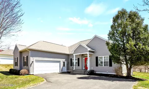 124 Red Barn Rd, Dalton, MA 01226