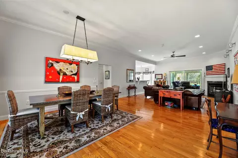 124 Red Barn Rd, Dalton, MA 01226 photo 4
