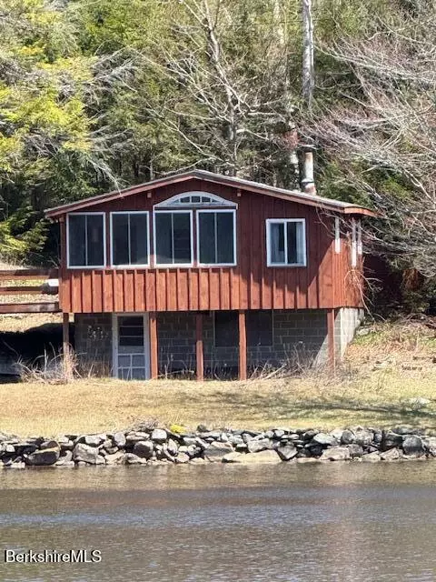 245 Dwolfe Dr, Otis, MA 01253